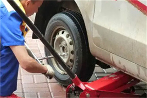 克拉玛依附近拖车24小时服务热线电话