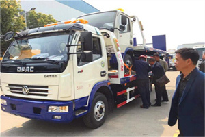 克拉玛依汽车道路救援拖车价格